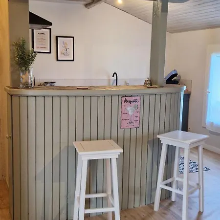 Charming 2-bedroom In Scenic Dordogne 아파트 *