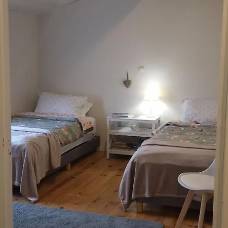 Charming 2-bedroom In Scenic Dordogne 아파트 *
